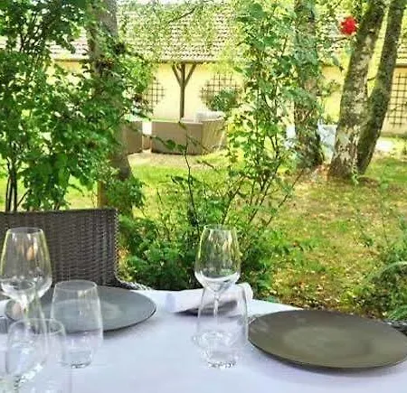 La Chaumiere 3*