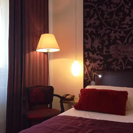La Chaumiere Отель