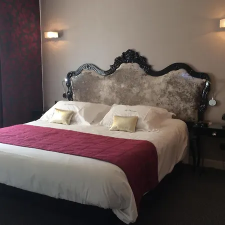 La Chaumiere